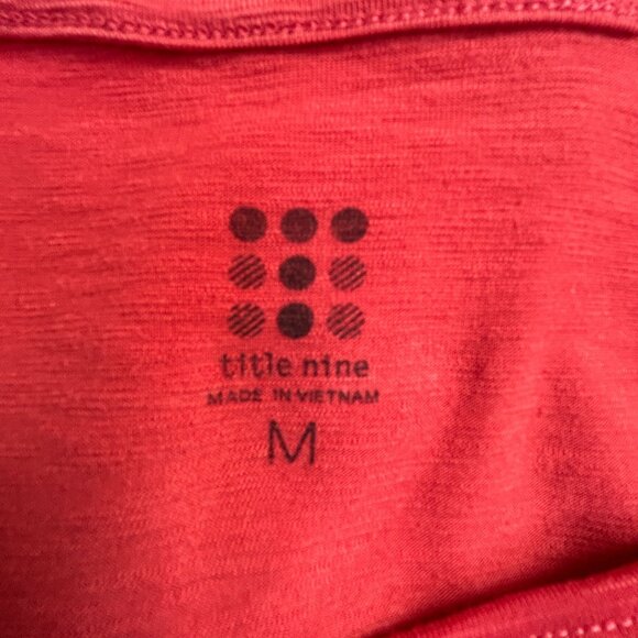Title Nine Womens Crew Neck Long Sleeve Top Medium Red Space Dye Stretch Casual - Picture 3 of 7